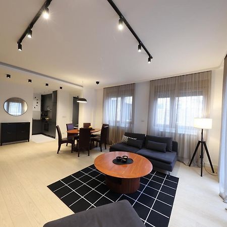 Modern Apartment In The Heart Of Belgrád Kültér fotó