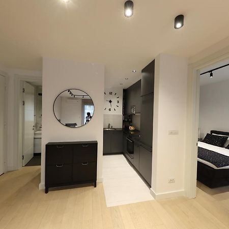 Modern Apartment In The Heart Of Belgrád Kültér fotó