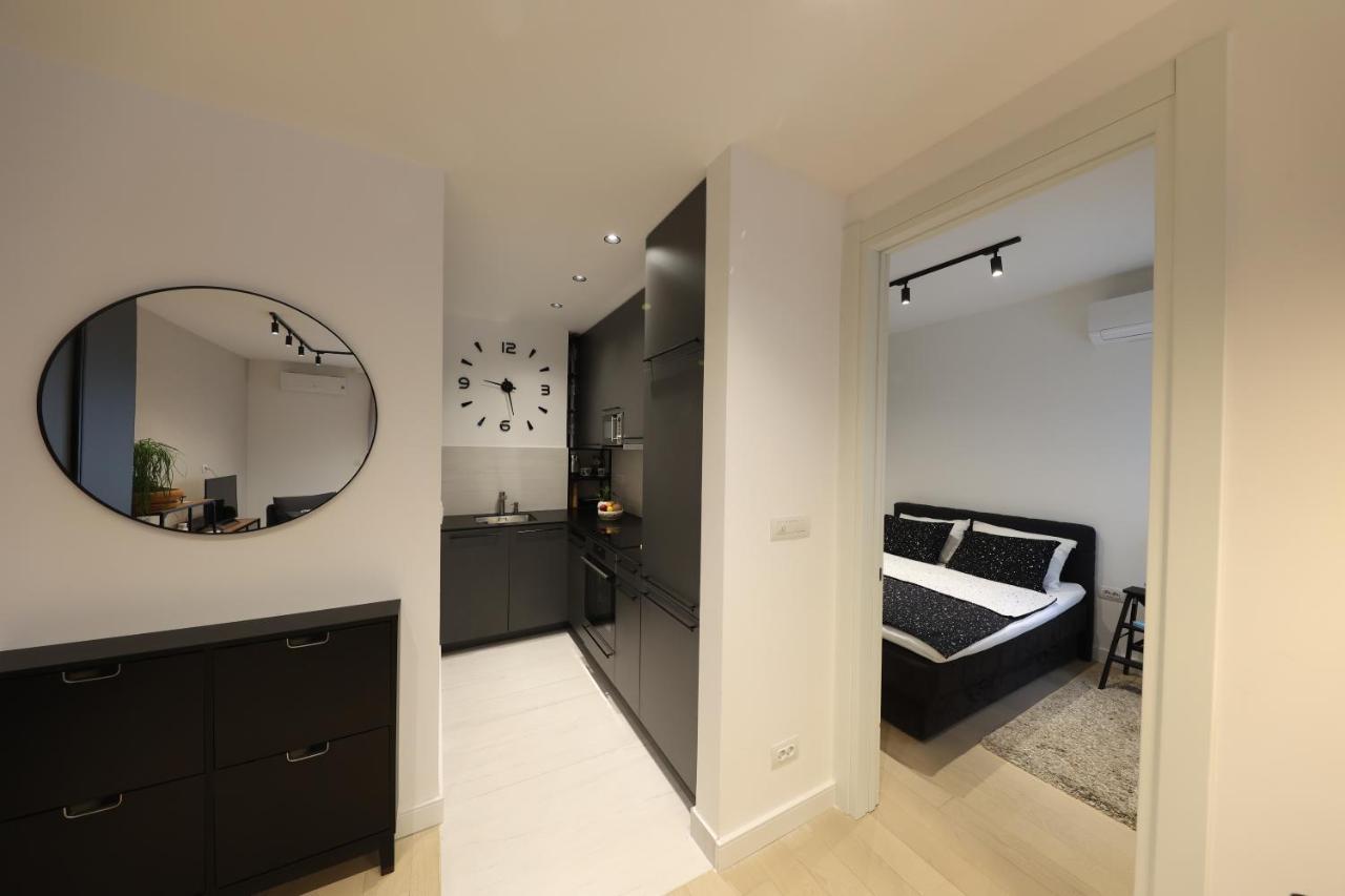 Modern Apartment In The Heart Of Belgrád Kültér fotó